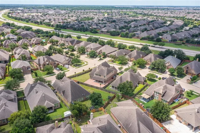 $608,000 | 10827 Naburn Gate, Richmond, TX 77407