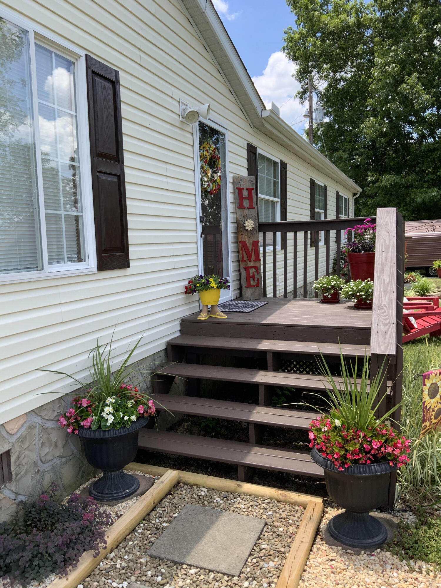 1373 Smelcer Road Mohawk, TN 37810 - Photo 27 of 50 Front Porch