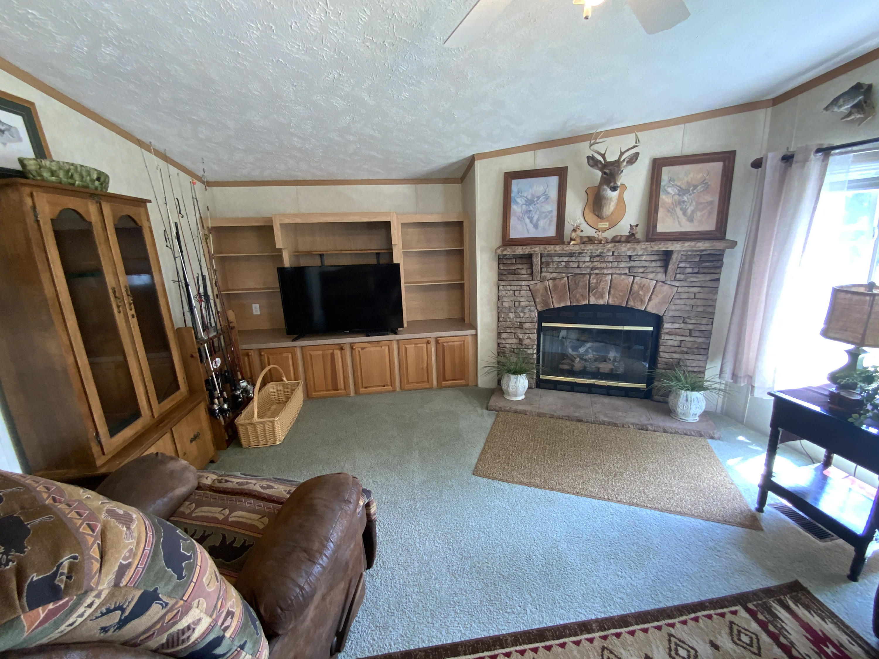 1373 Smelcer Road Mohawk, TN 37810 - Photo 30 of 50 Den Built ins