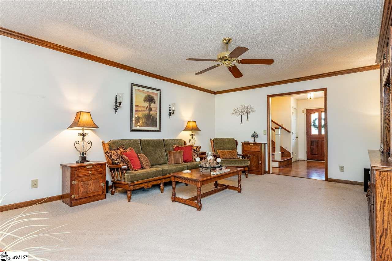 510 Silver Ridge Drive Greer, SC 29651 - Photo 7 of 36