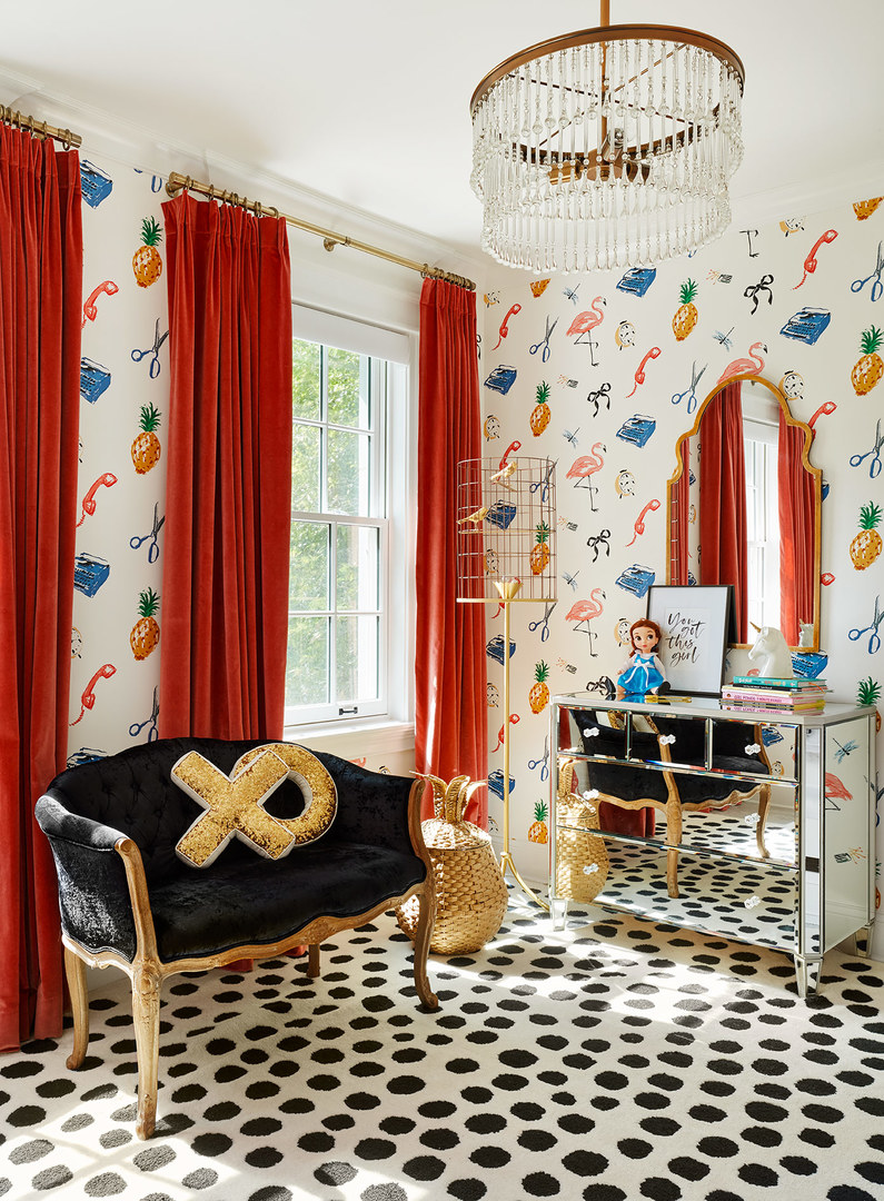 263 Chestnut Street Winnetka, IL 60093 - Photo 20 of 30 a picture of a table and chairs in a patio