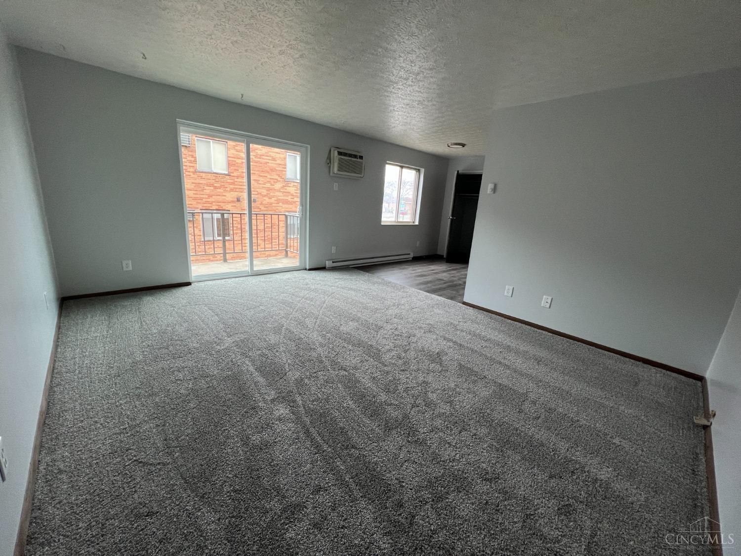 5617 Cheviot Road, Unit 6 Cincinnati, OH 45247 - Photo 2 of 11
