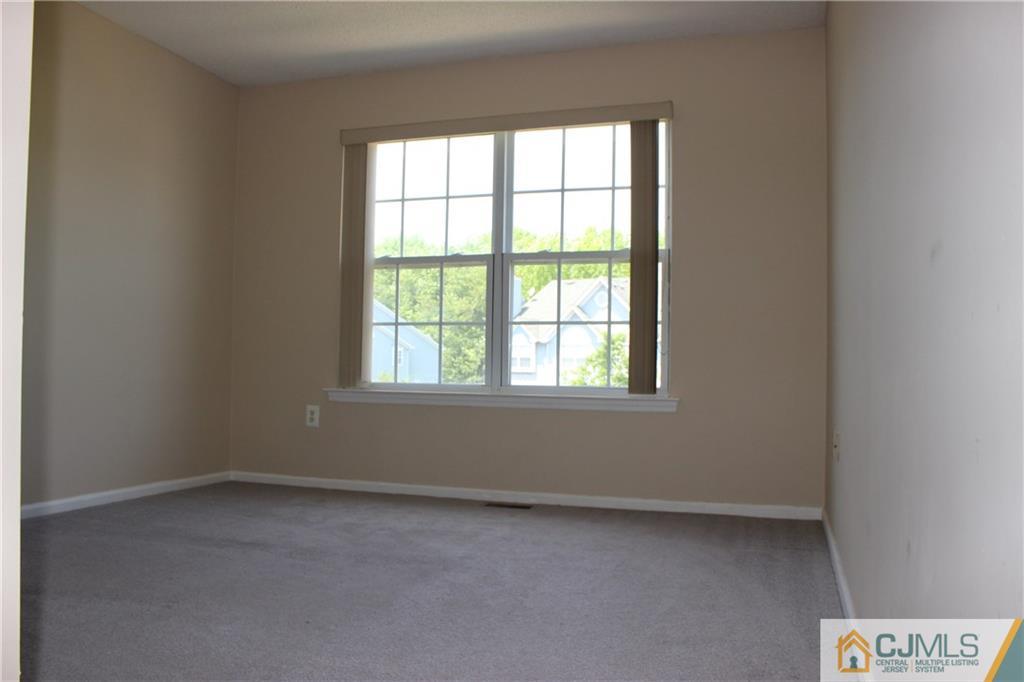 129 Inverness Drive, Unit I129 Edison, NJ 08820 - Photo 17 of 23 Gallery Image 17