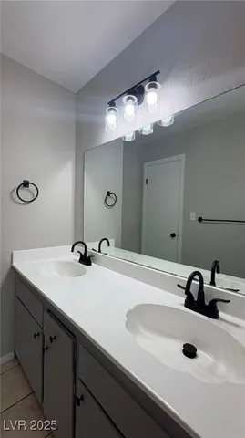 $2,290 | 7113 Pinelake Road, Las Vegas, NV 89145