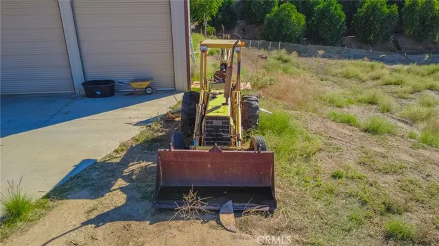 a view of a house with a bath tub