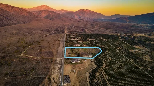 a view of a mountain