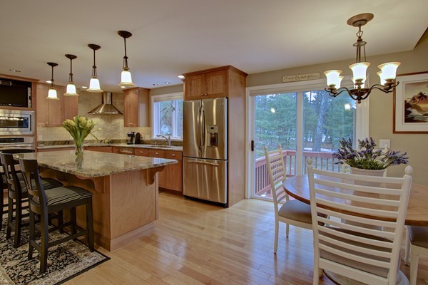 27 Garvey Road Framingham, MA 01701 - Photo 8 of 30