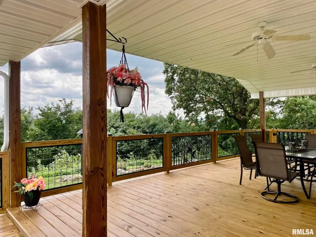 $440,000 | 20 Xanders Lane, Golconda, IL 62938