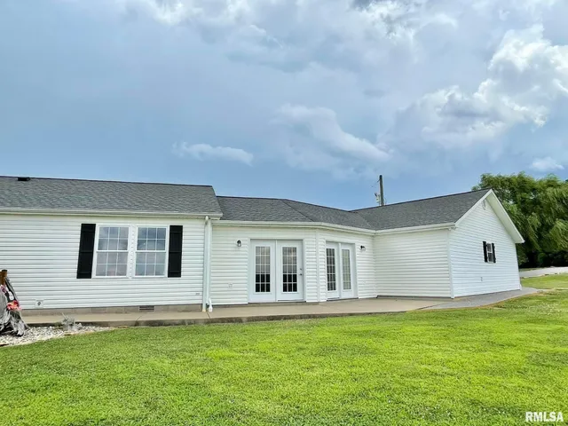 $440,000 | 20 Xanders Lane, Golconda, IL 62938