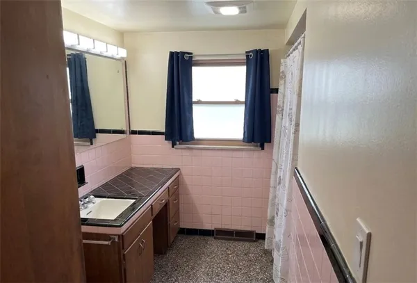 $200,000 | 1139 Spruce Street, Greensburg, PA 15601
