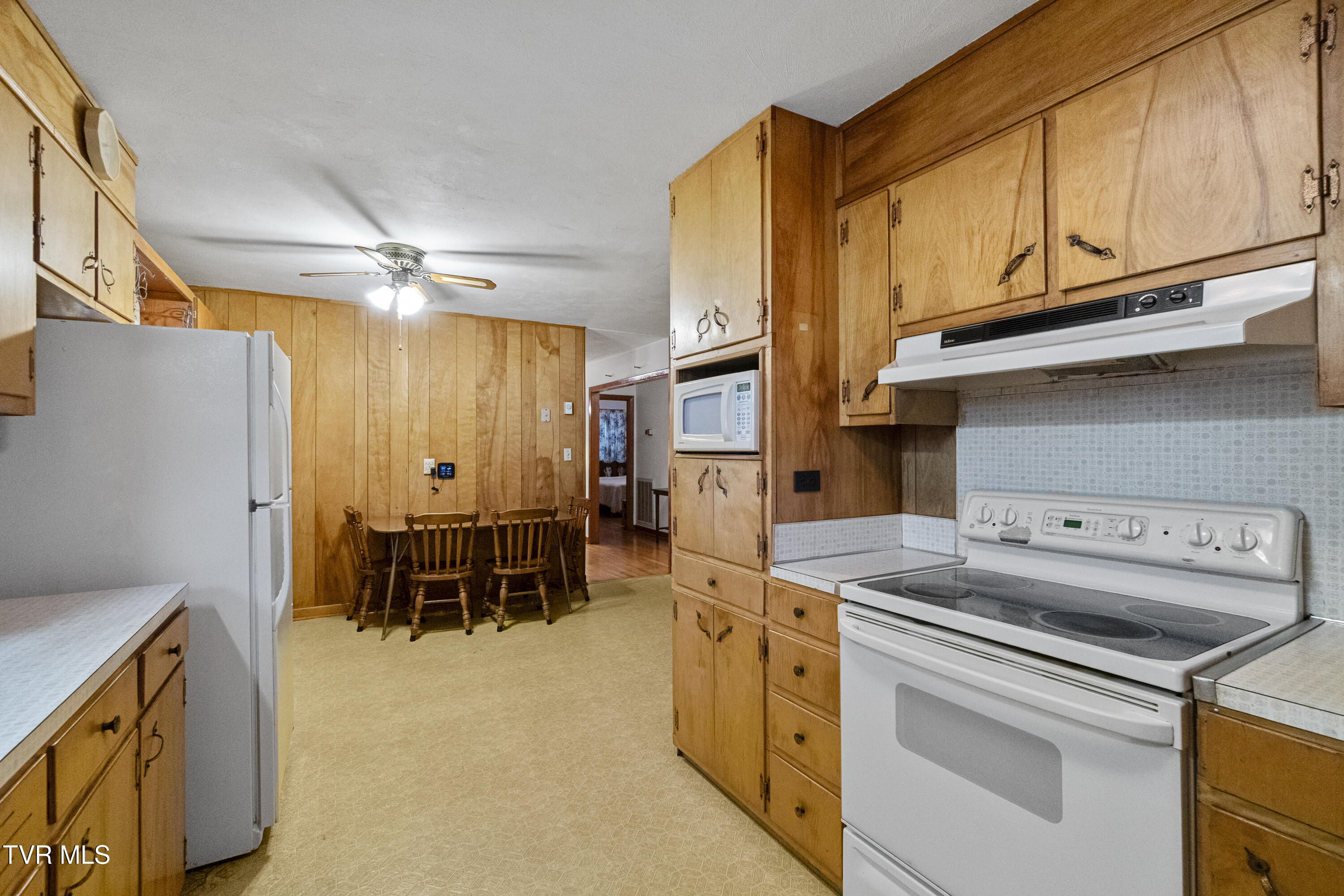 150 Decatur Street Greeneville, TN 37743 - Photo 17 of 57 13