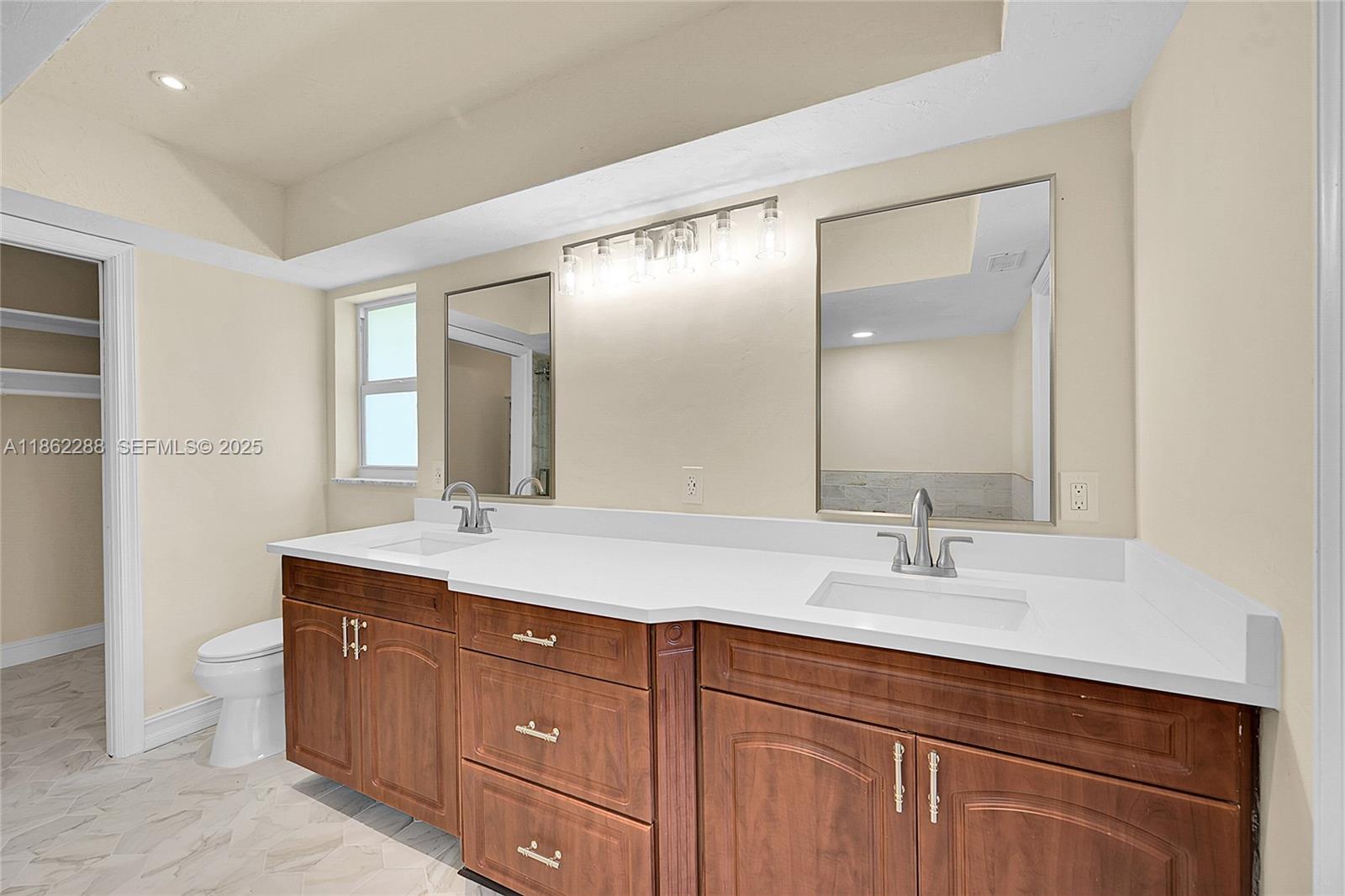 524 Muirfield Drive Atlantis, FL 33462 - Photo 17 of 55