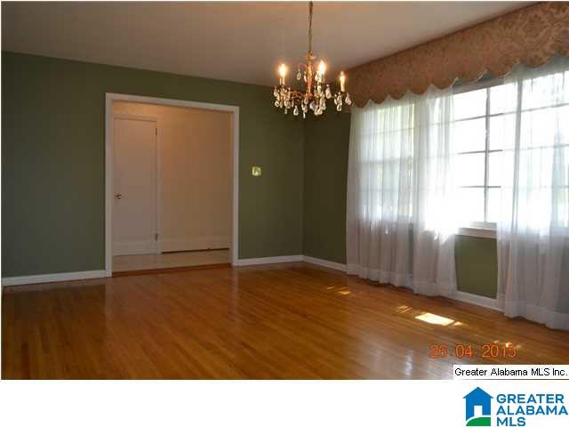 515 Rayburn Road Hoover, AL 35226 - Photo 7 of 31