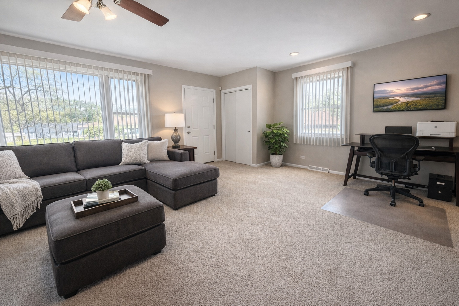 3935 Arthur Terrace Court Markham, IL 60428 - Photo 7 of 22 a living room with furniture and a flat screen tv