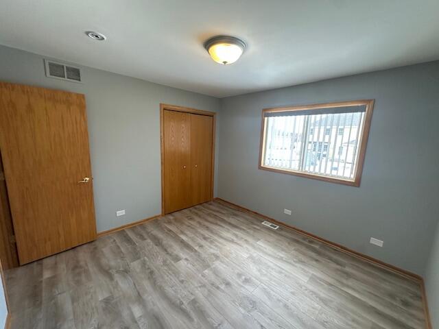 9924 Lands End Munster, IN 46321 - Photo 25 of 42 a view of an empty room with a window