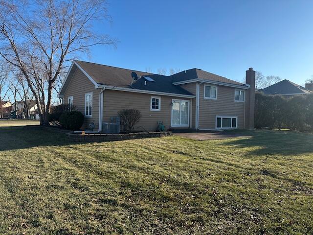 9924 Lands End Munster, IN 46321 - Photo 40 of 42 a house view with a outdoor space