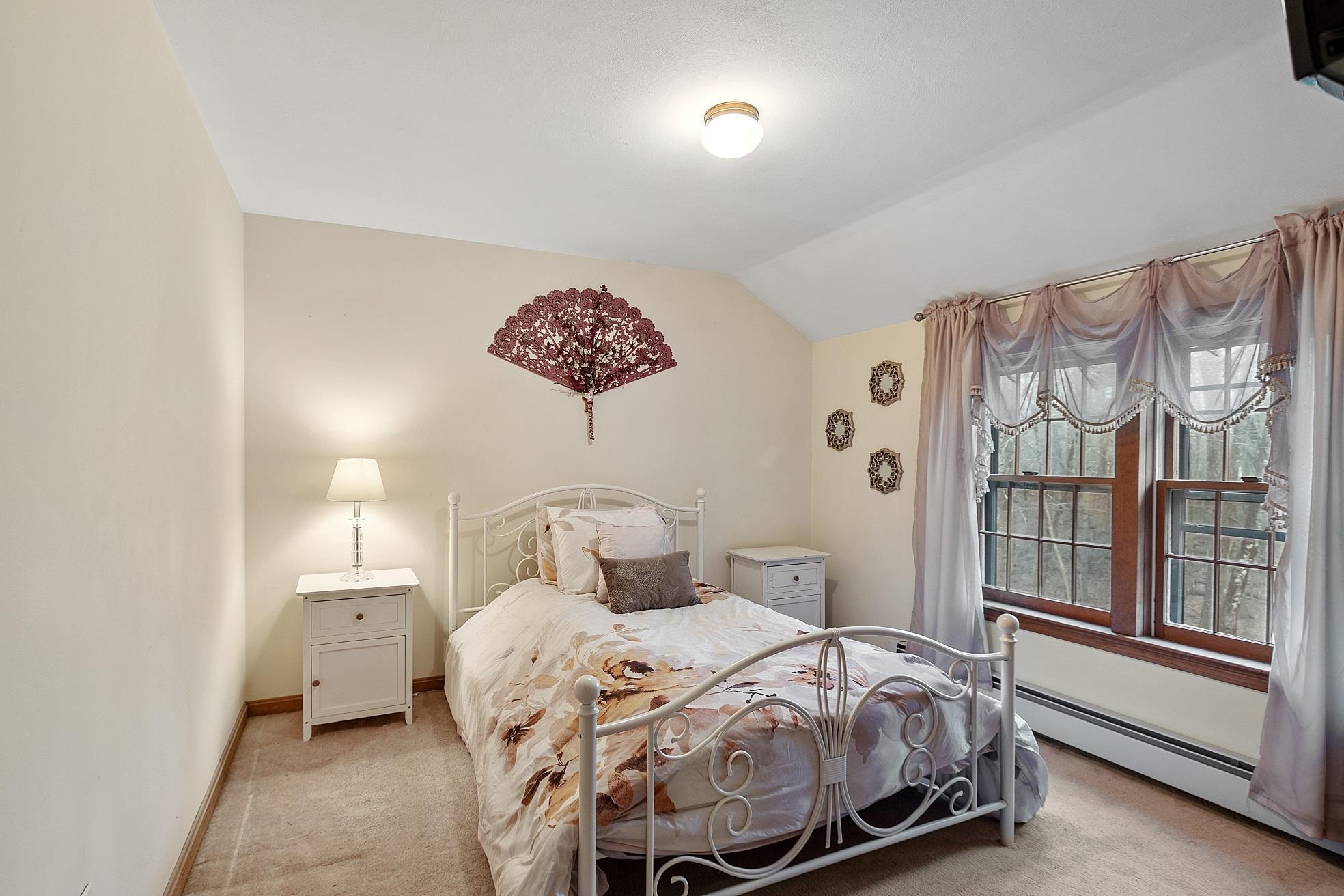 4 Brier Lane Derry, NH 03038 - Photo 21 of 28