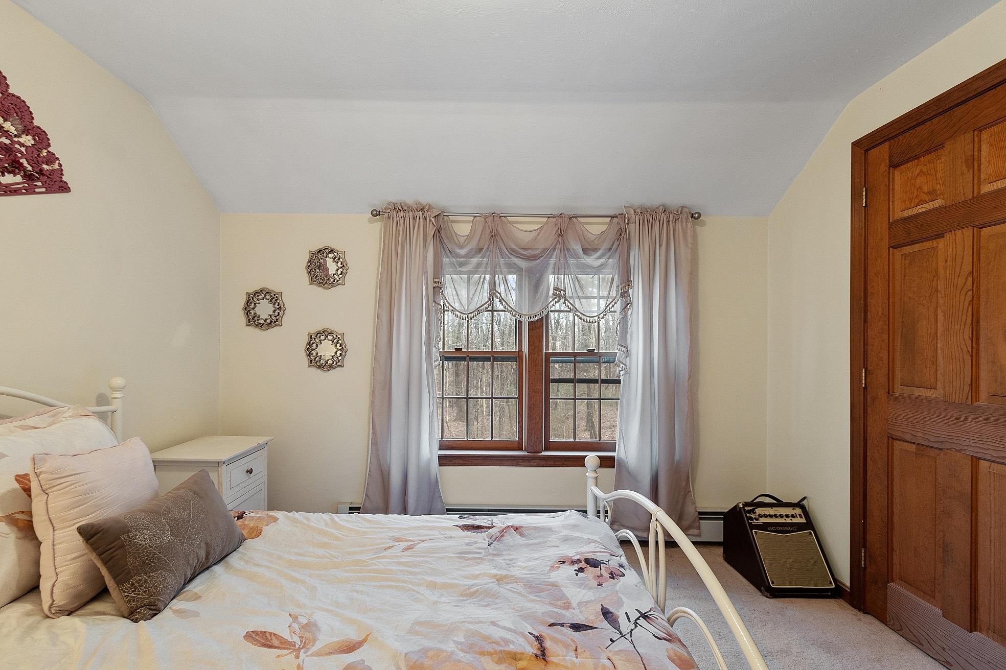 4 Brier Lane Derry, NH 03038 - Photo 22 of 28