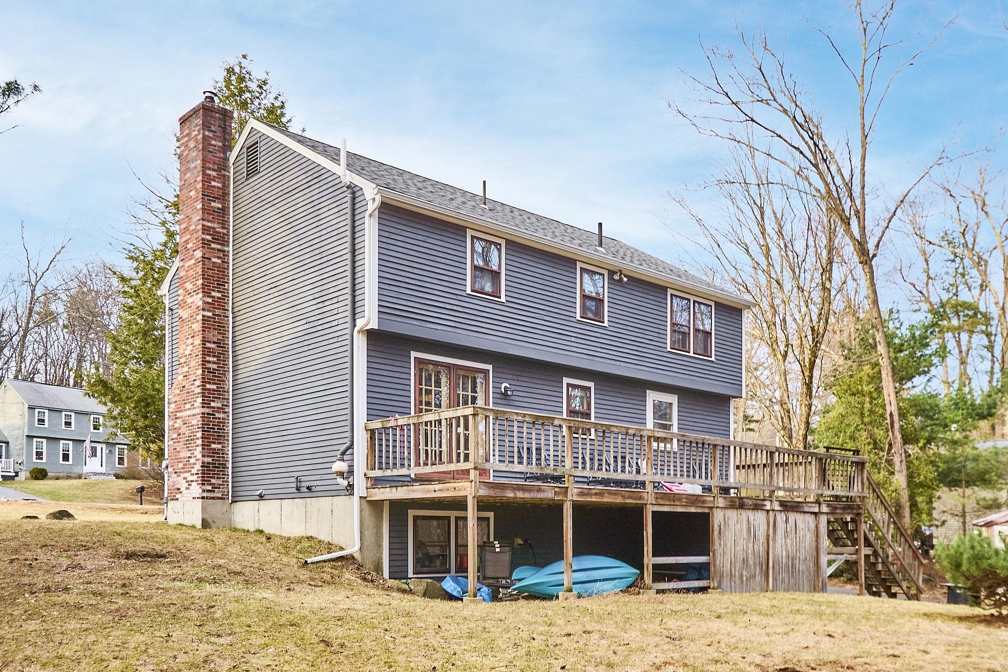 4 Brier Lane Derry, NH 03038 - Photo 25 of 28