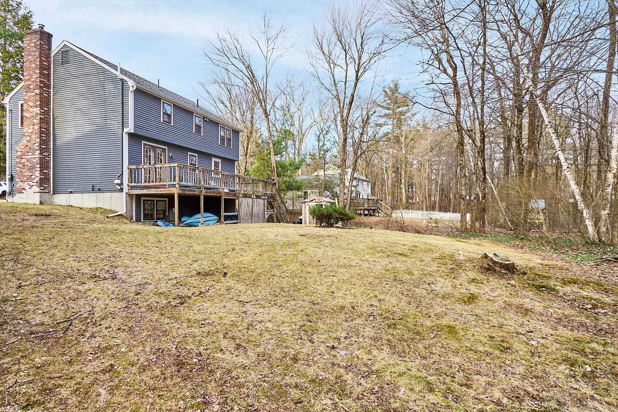 4 Brier Lane Derry, NH 03038 - Photo 26 of 28