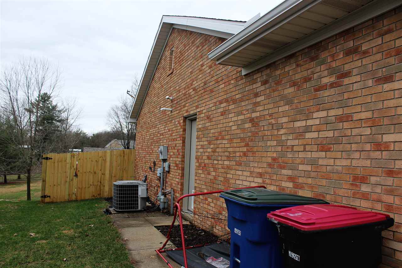 5477 Spring Corner Road Newburgh, IN 47630 - Photo 4 of 23