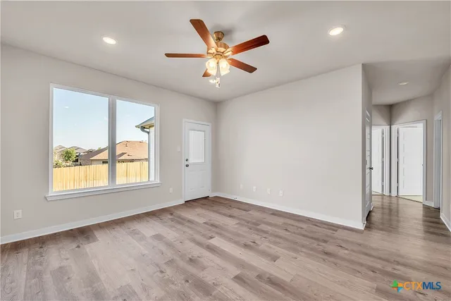 $239,300 | 406 University Avenue, Troy, TX 76579