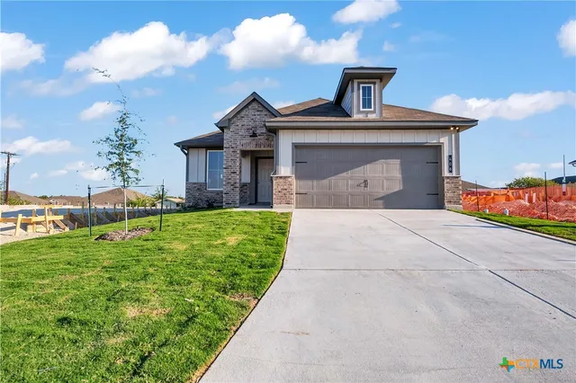 $239,300 | 406 University Avenue, Troy, TX 76579