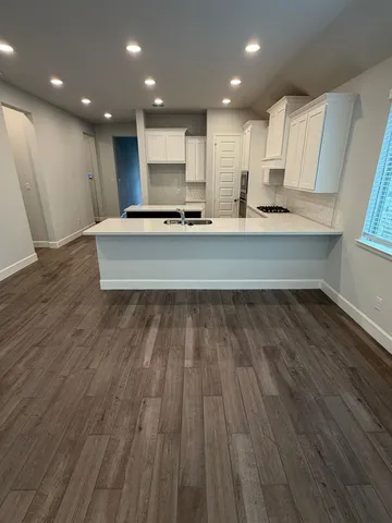 $2,750 | 107 Harlequin Duck Court, Magnolia, TX 77354