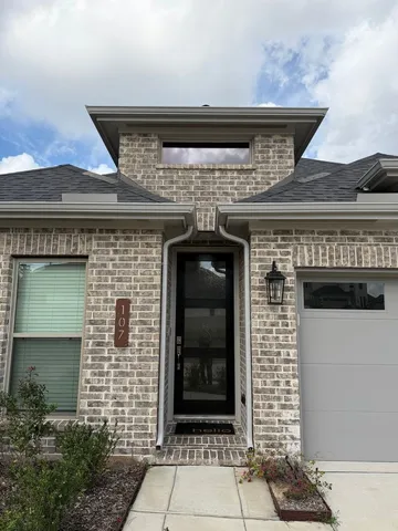 $2,750 | 107 Harlequin Duck Court, Magnolia, TX 77354