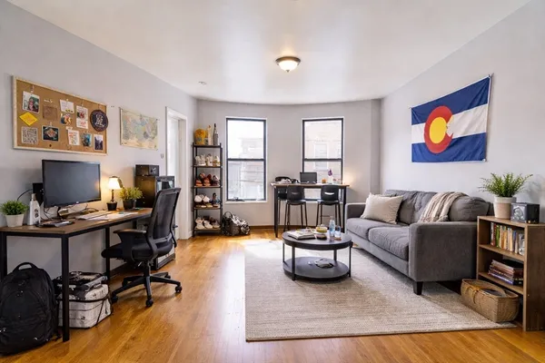 $3,000 | 6 Parker Hill Avenue, Unit 2A, Boston, MA 02120