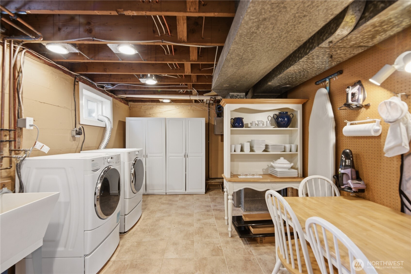3947 Southwest Portland Street Seattle, WA 98136 - Photo 21 of 27