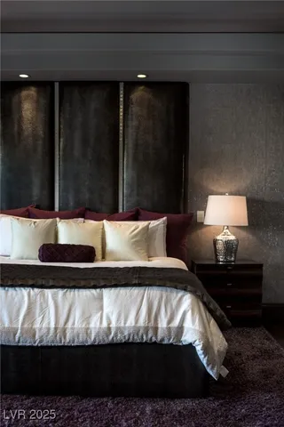 $6,950,000 | 30 Meadowhawk Lane, Las Vegas, NV 89135