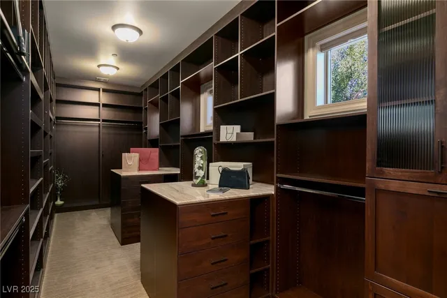 $6,950,000 | 30 Meadowhawk Lane, Las Vegas, NV 89135