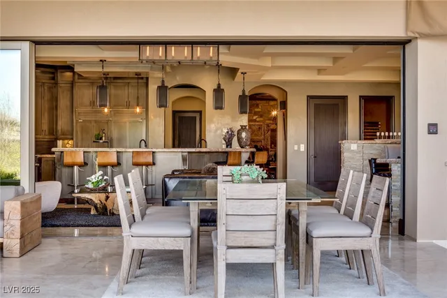 $6,950,000 | 30 Meadowhawk Lane, Las Vegas, NV 89135