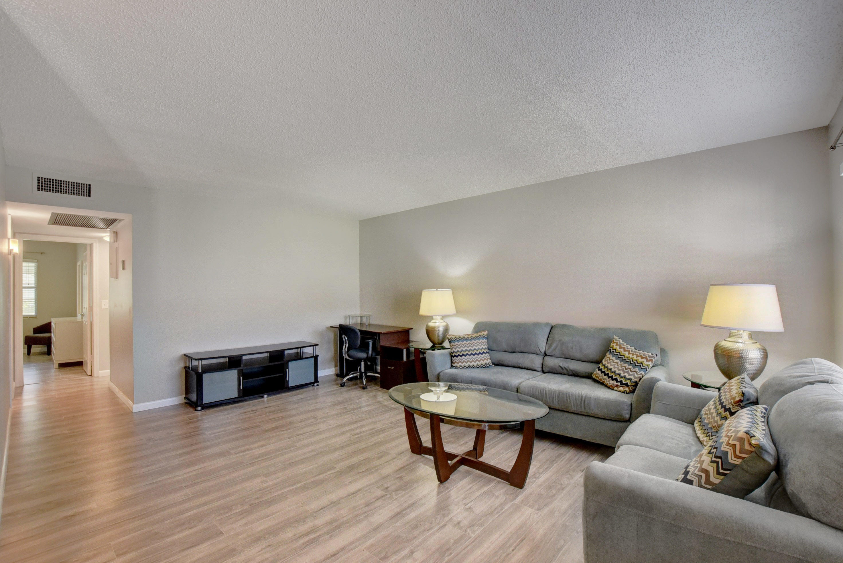 339 Fanshaw I Boca Raton, FL 33434 - Photo 5 of 28 DSC_9117_18_19_20_21