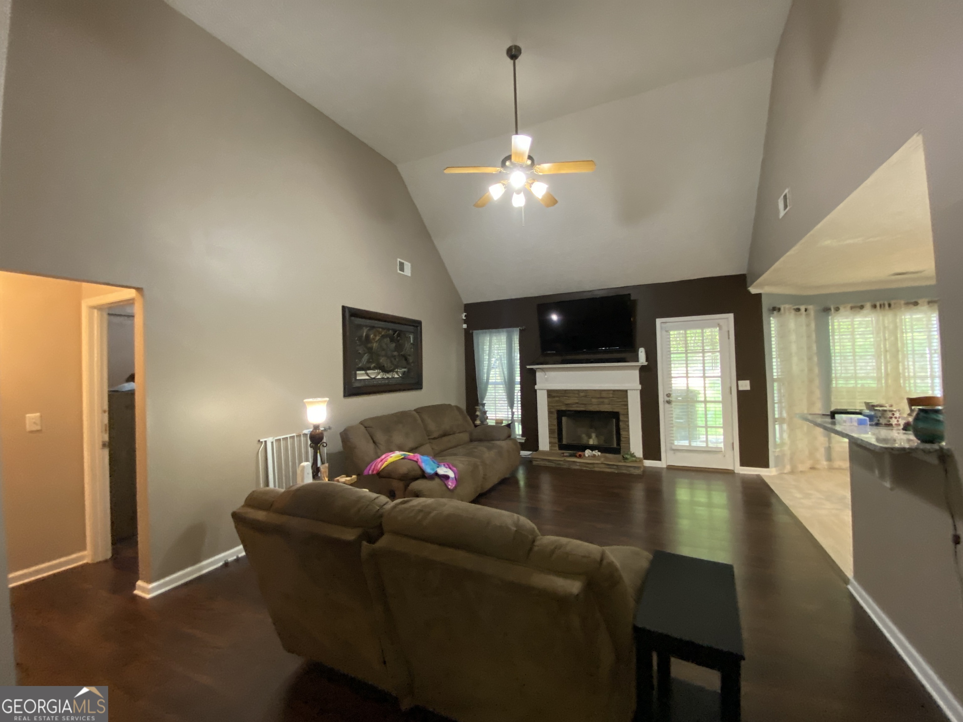 312 Cascade Court Hampton, GA 30228 - Photo 7 of 30