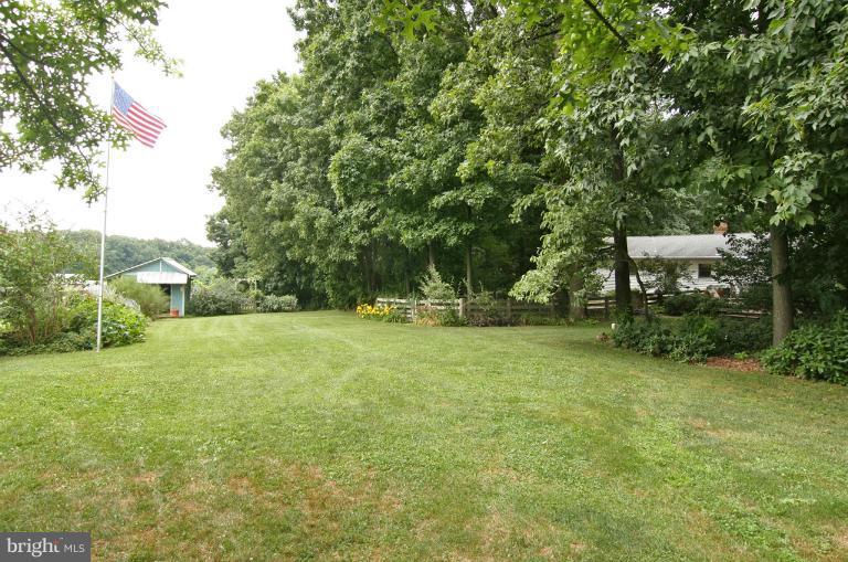 5432 Lineboro Road East Manchester, MD 21102 - Photo 22 of 27 Exterior (Rear)