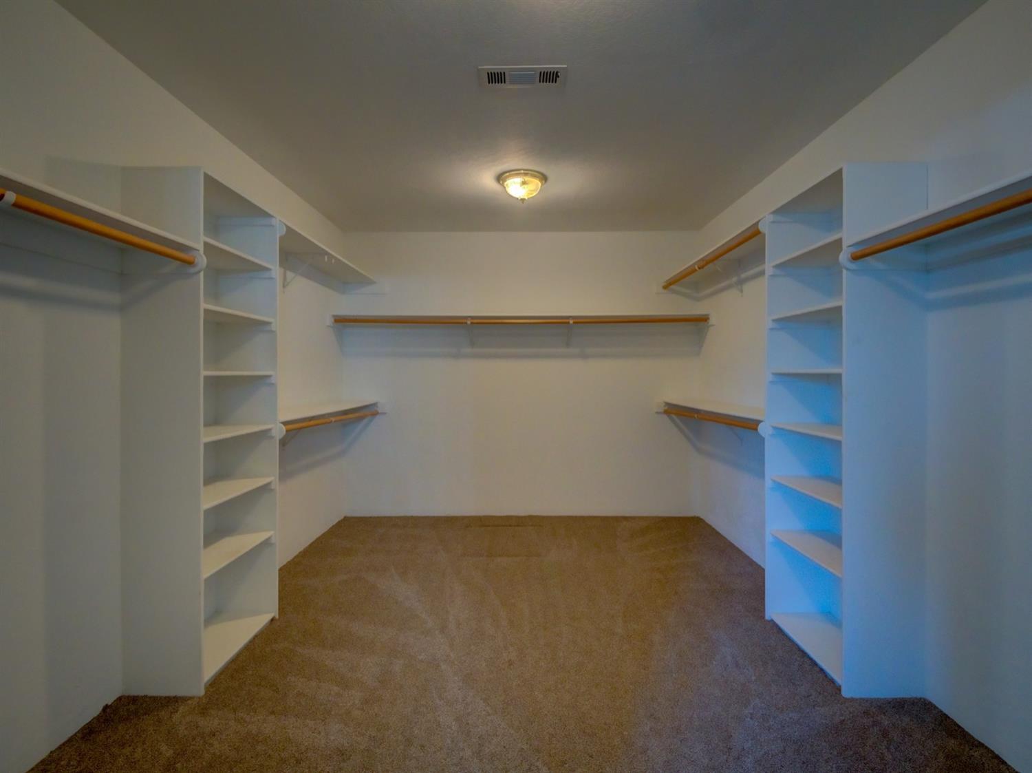 1535 Ridge Way Medford, OR 97504 - Photo 14 of 23 Large master closet.