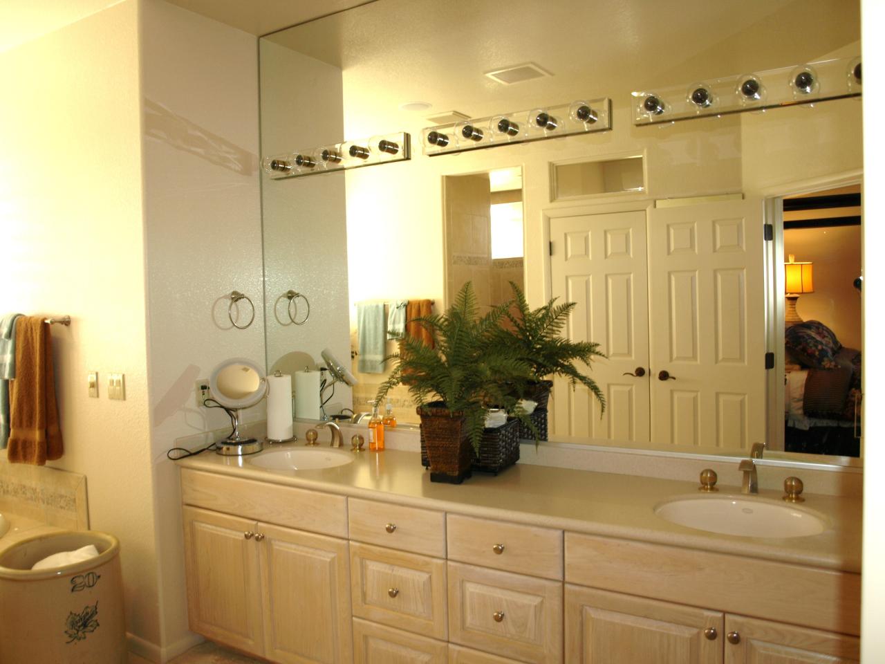 18625 North Tonto Verde Drive Rio Verde, AZ 85263 - Photo 11 of 20 Master Bath Vanity