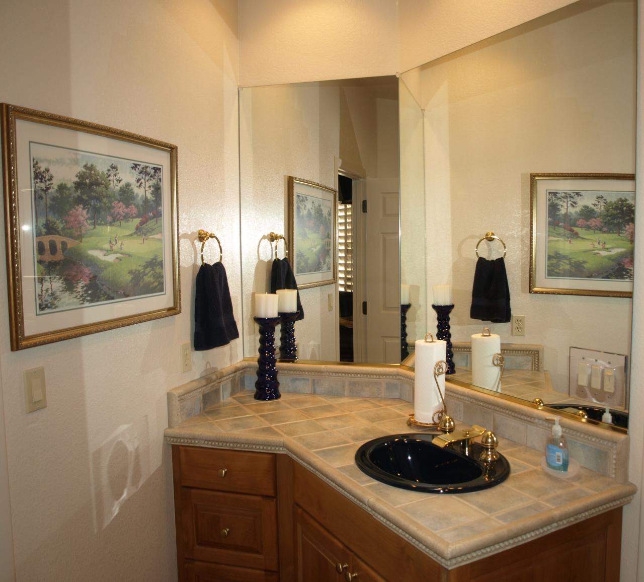18625 North Tonto Verde Drive Rio Verde, AZ 85263 - Photo 15 of 20 Guest Bath
