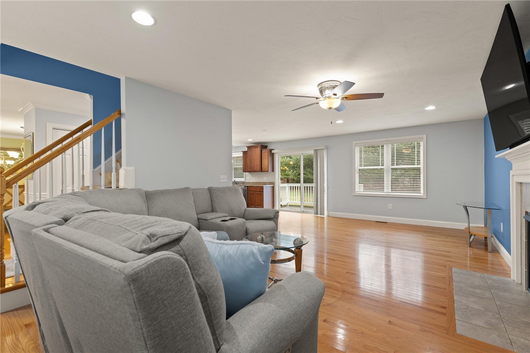 25 Timber Trail Coventry, RI 02816 - Photo 20 of 37