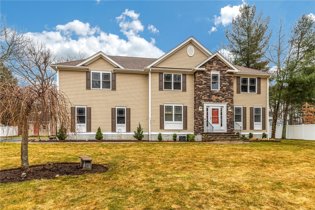 25 Timber Trail Coventry, RI 02816 - Photo 2 of 37