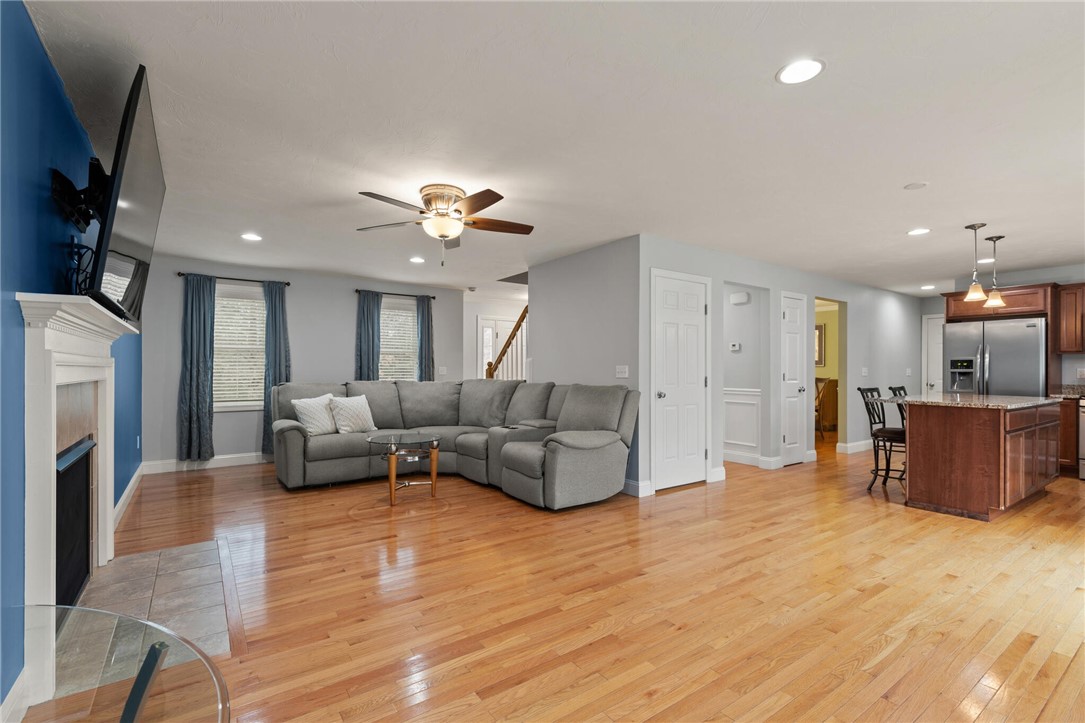 25 Timber Trail Coventry, RI 02816 - Photo 21 of 37