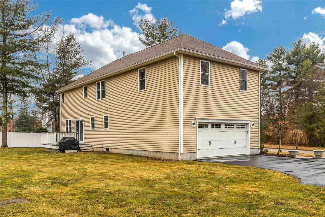 25 Timber Trail Coventry, RI 02816 - Photo 34 of 37