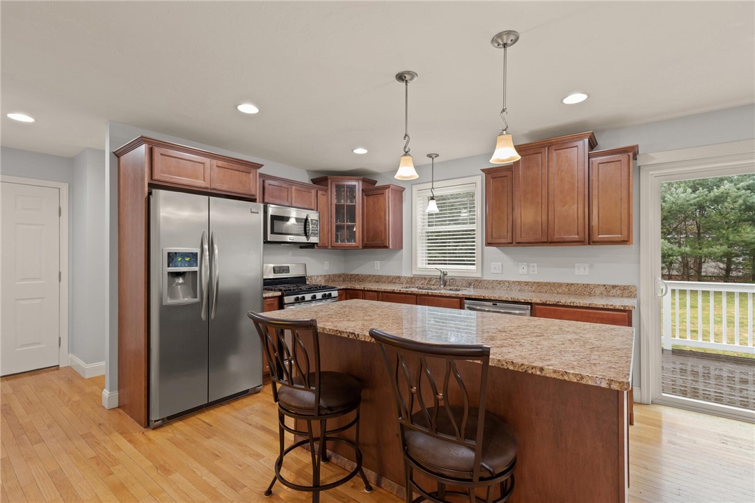 25 Timber Trail Coventry, RI 02816 - Photo 8 of 37