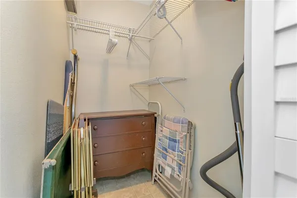 a view of walk in closet
