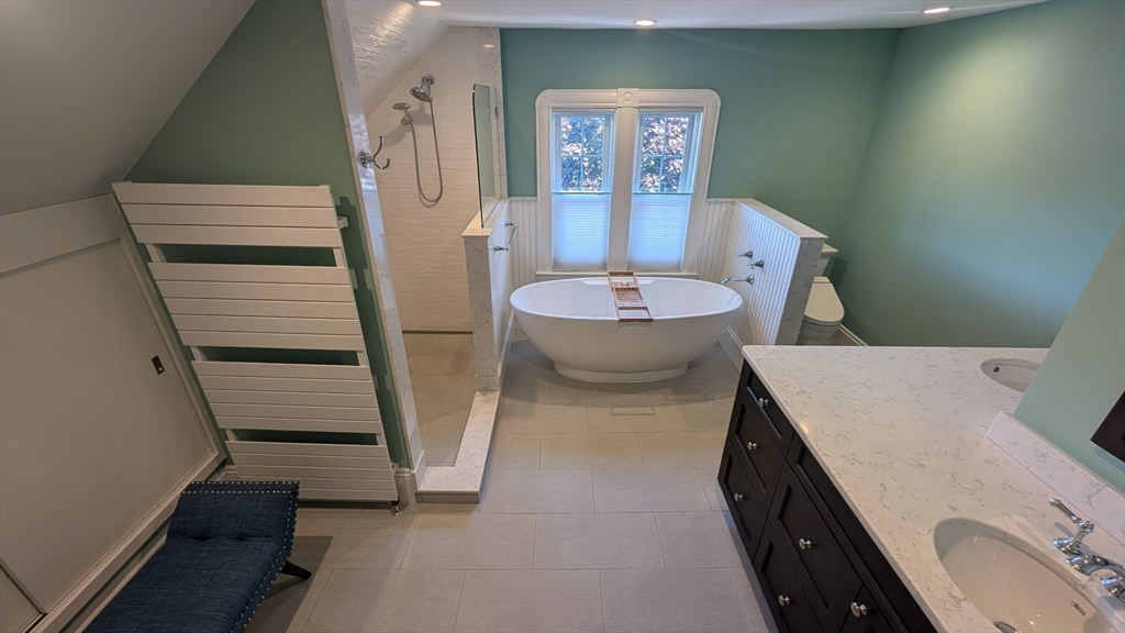 133 Elmwood Road, Unit 2 Swampscott, MA 01907 - Photo 13 of 32