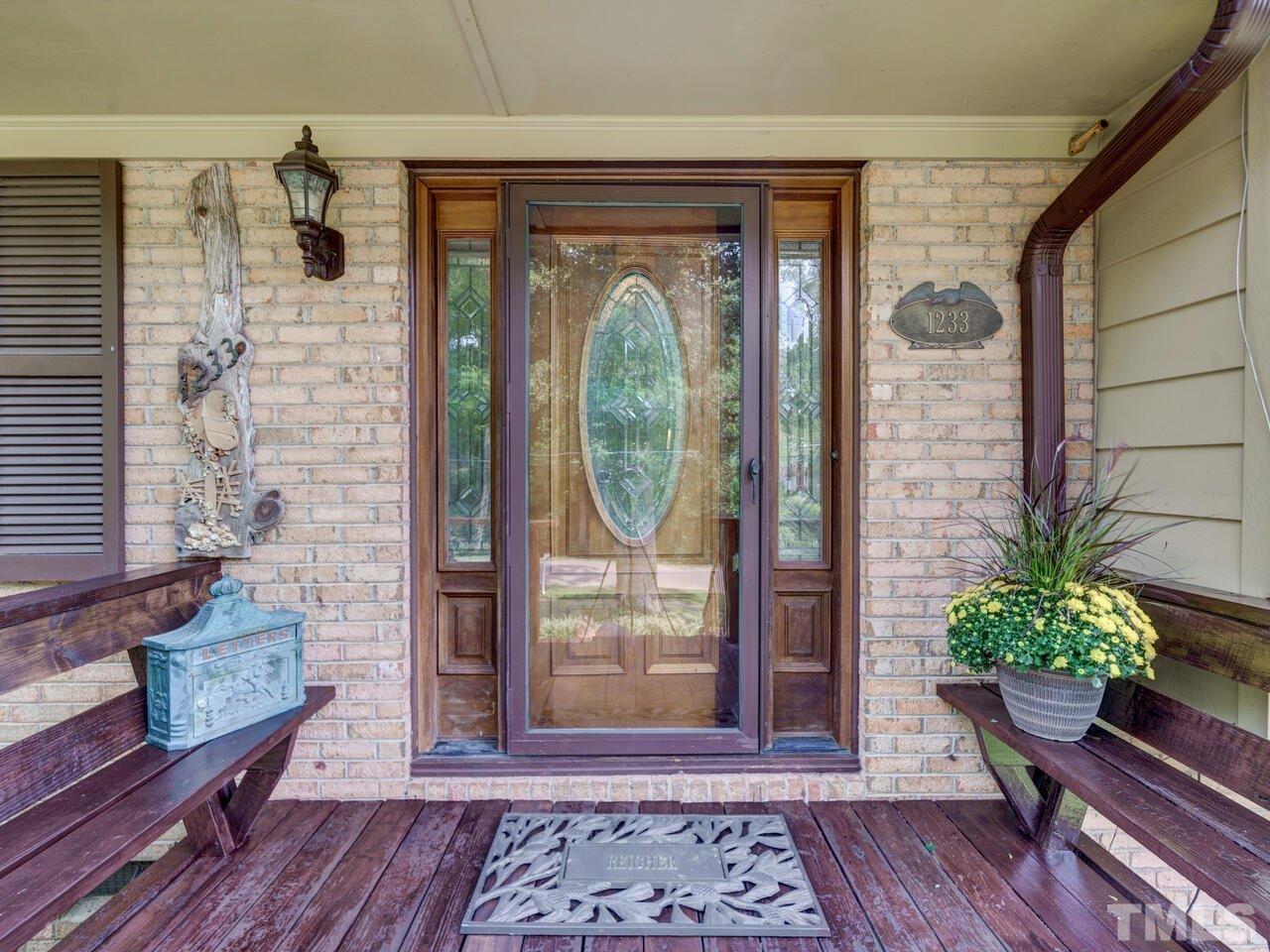 1233 Kingston Ridge Road Cary, NC 27511 - Photo 3 of 29