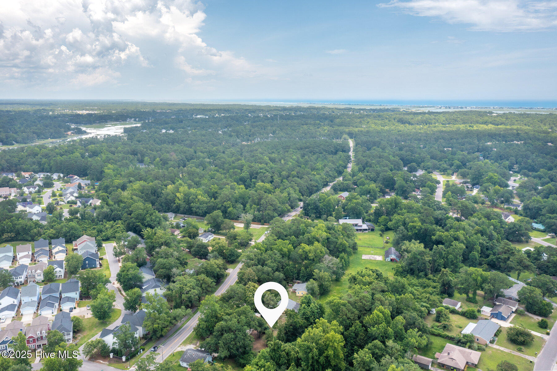 628 Middle Sound Loop Road Wilmington, NC 28411 - Photo 6 of 10 006_628_middle_sound_loop_road2_283