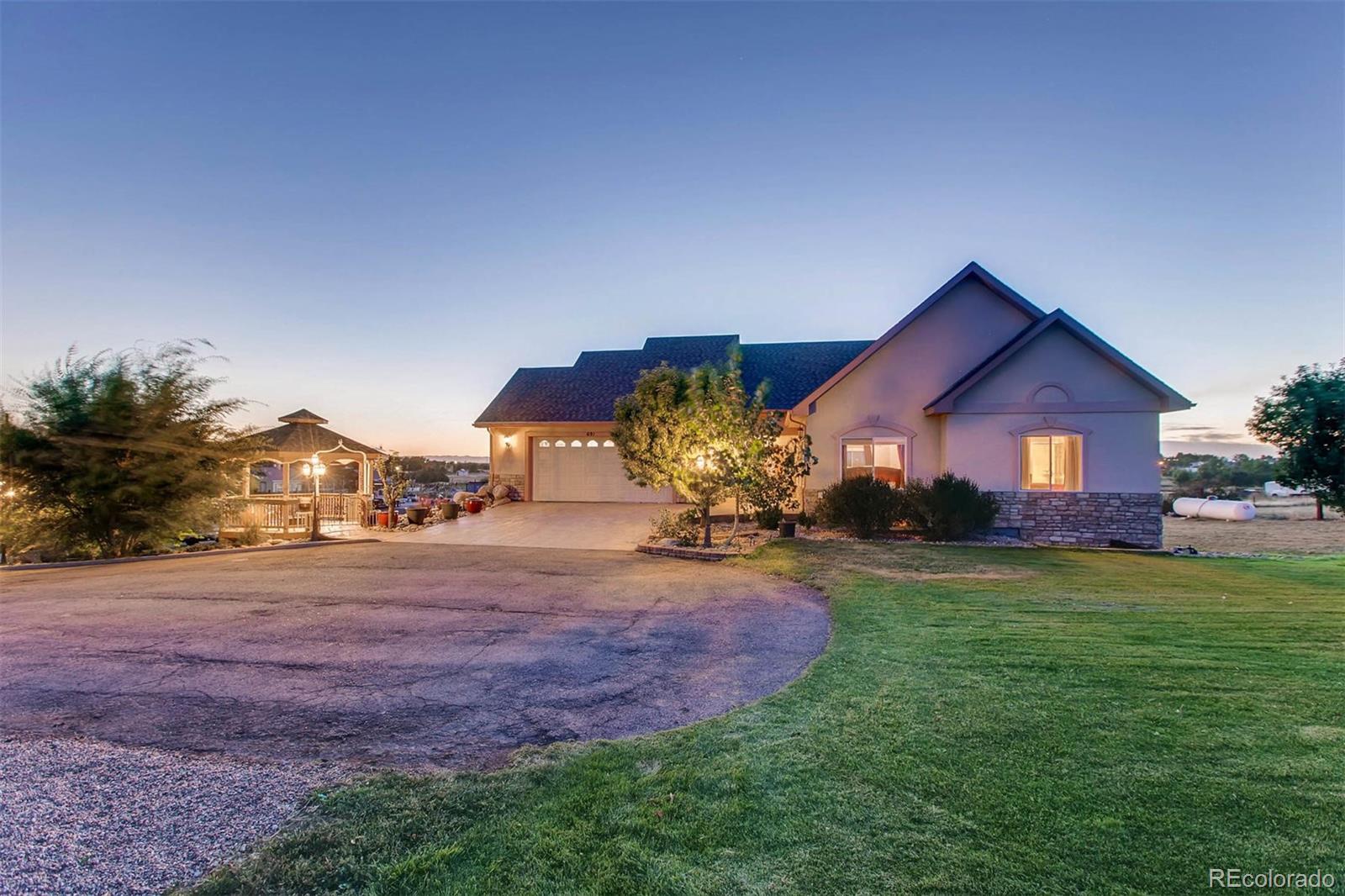 691 Picadilly Road Aurora, CO 80018 - Photo 1 of 27 a view of a house with a yard